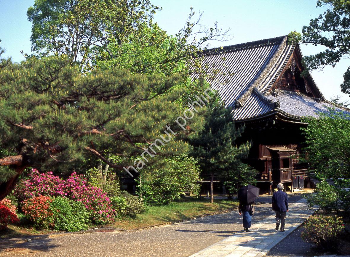 JAPANESE-TEMPLE-NINNA-JI03