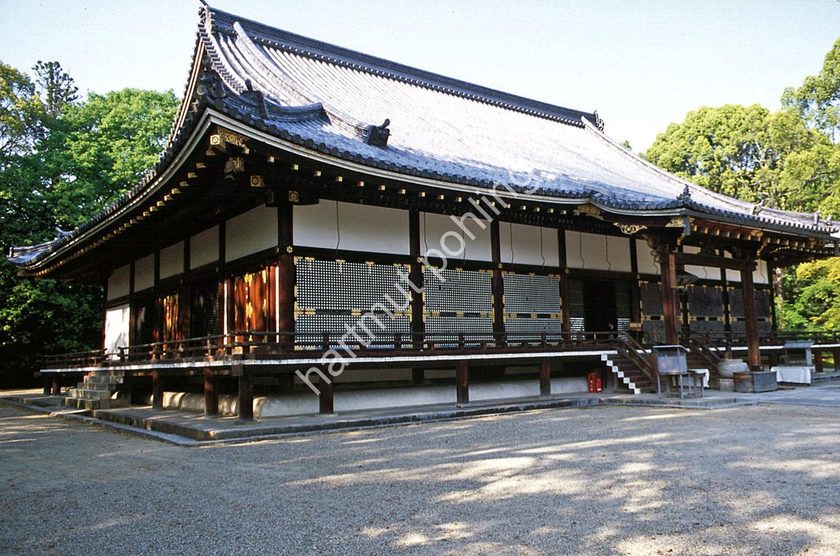 JAPANESE-TEMPLE-NINNA-JI07