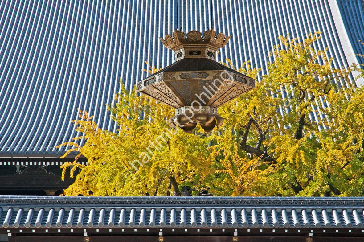 JAPANESE-TEMPLE-NISHI-HONGAN-JI07