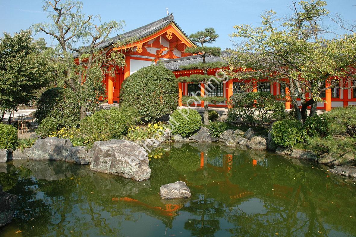 JAPANESE-TEMPLE-SANJUSANGEN-DO04