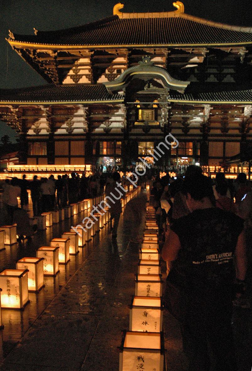 JAPANESE-TEMPLE-TODAI-JI08