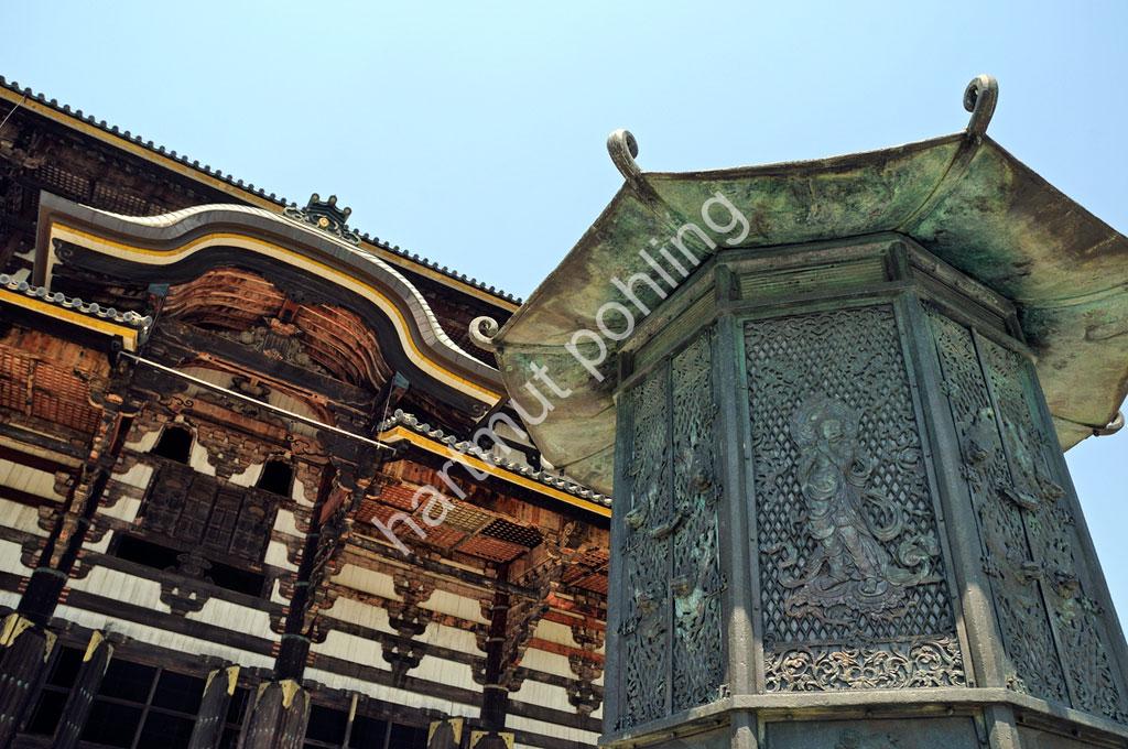 JAPANESE-TEMPLE-TODAI-JI11