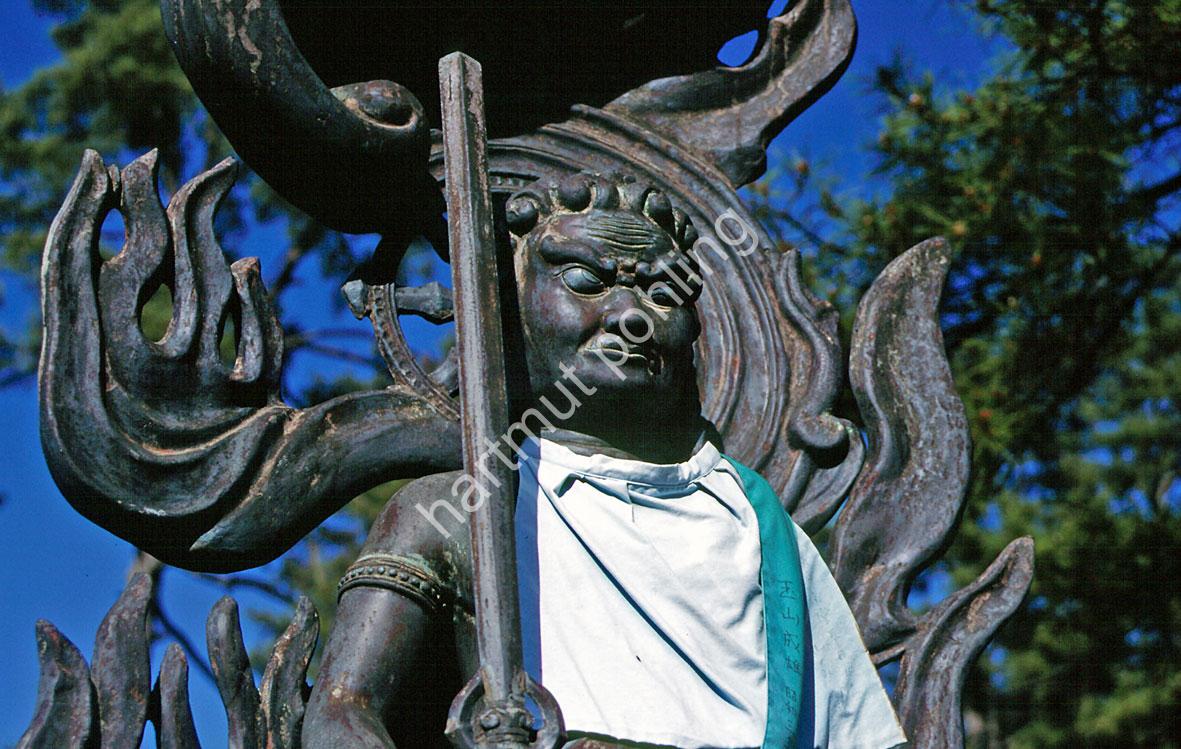 JAPANESE-TEMPLE-ZENTSU-JI07