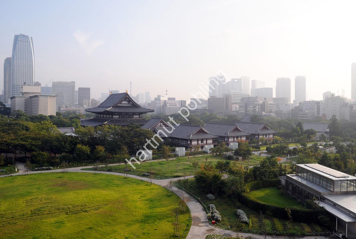 JAPANESE-TEMPLE-ZOJO-JI16