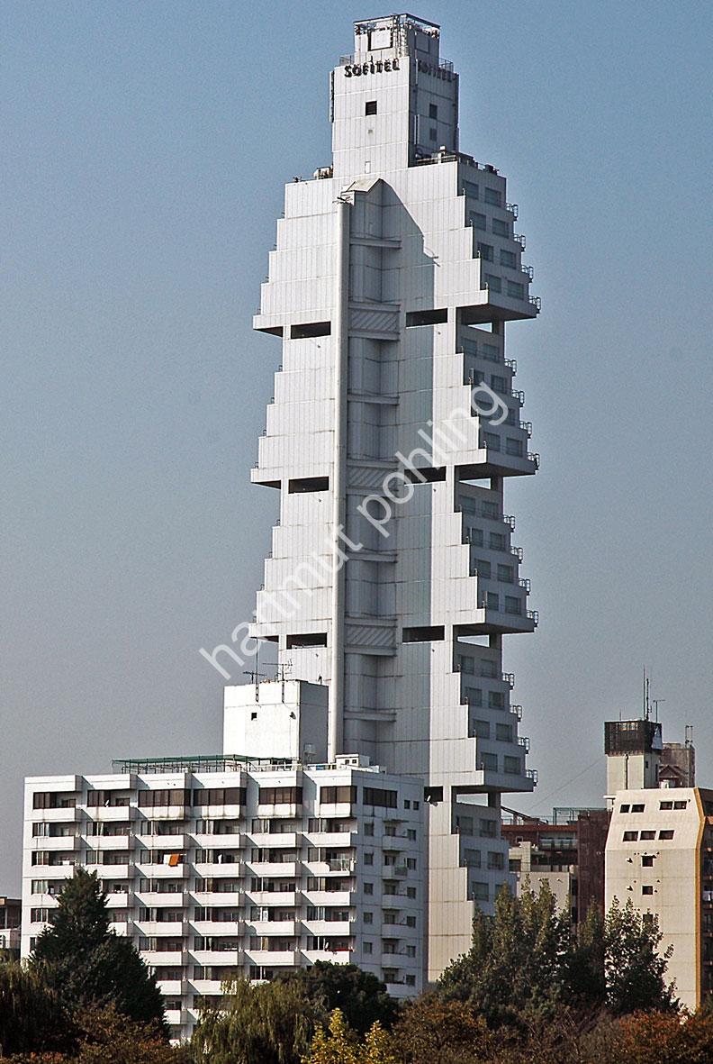 KIKUTAKE-KIYONORI-SOFITEL-HOTEL-TOKYO03