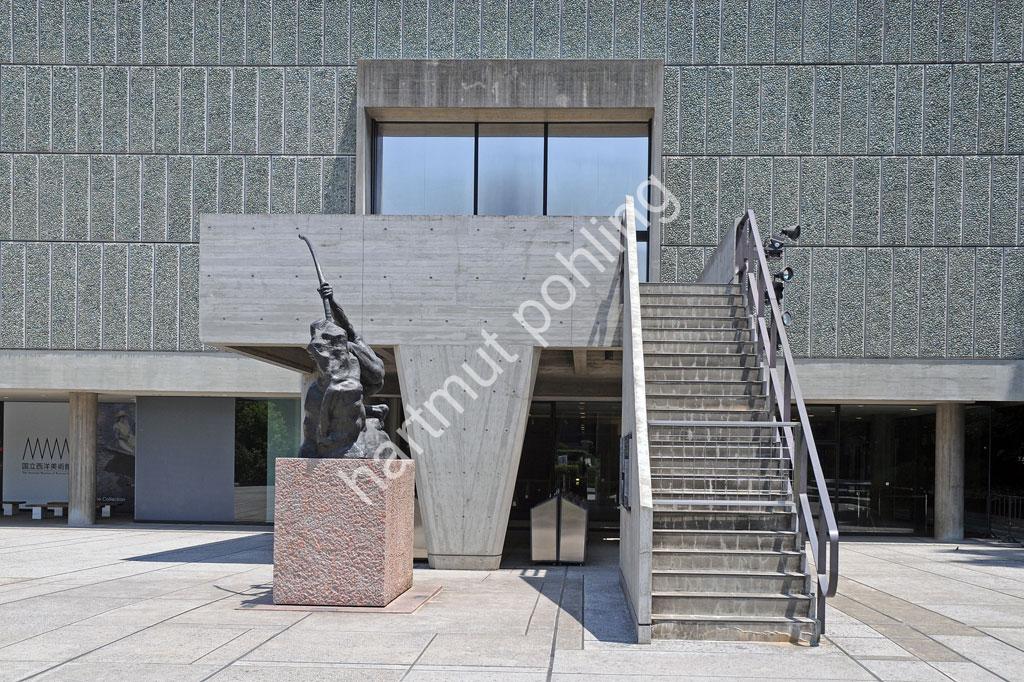 LE-CORBUSIER-MUSEUM-OF-WESTERN-ART-TOKYO03