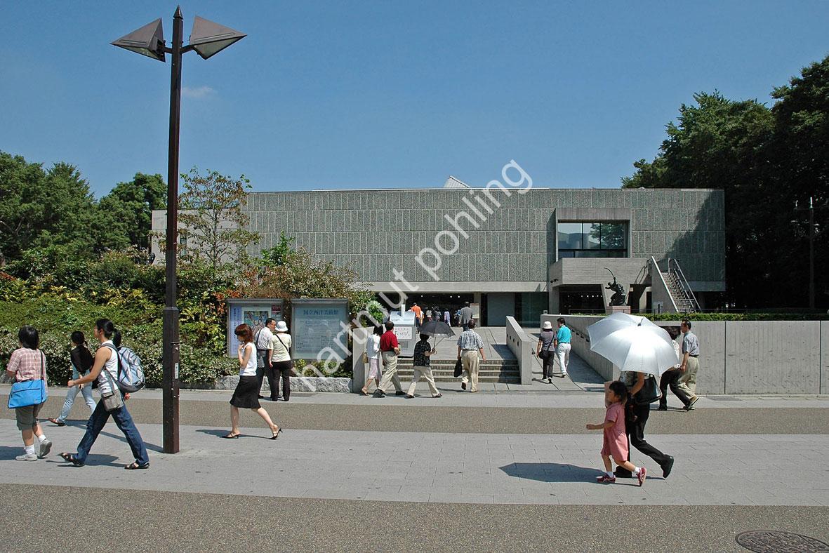 LE-CORBUSIER-MUSEUM-OF-WESTERN-ART-TOKYO11