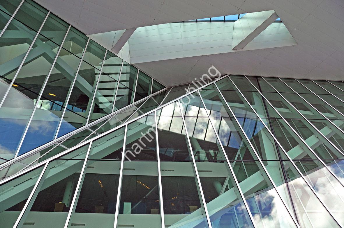LIBESKIND-DANIEL-GRAND-CANAL-THEATRE08