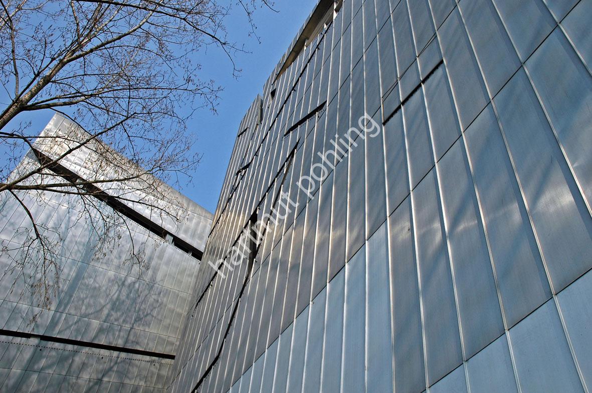 LIBESKIND-DANIEL-JEWISH-MUSEUM-BERLIN09