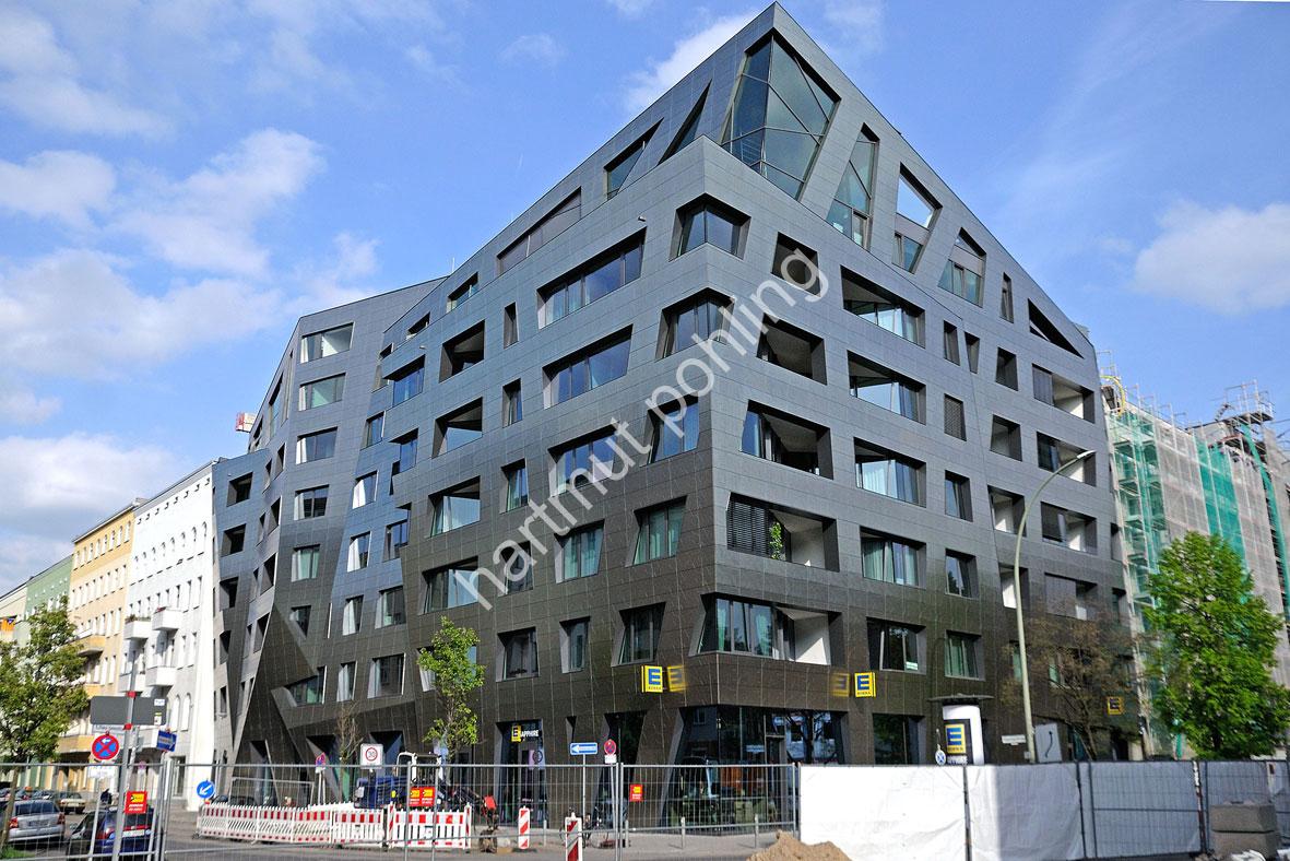 LIBESKIND-DANIEL-SAPPHIRE-BERLIN