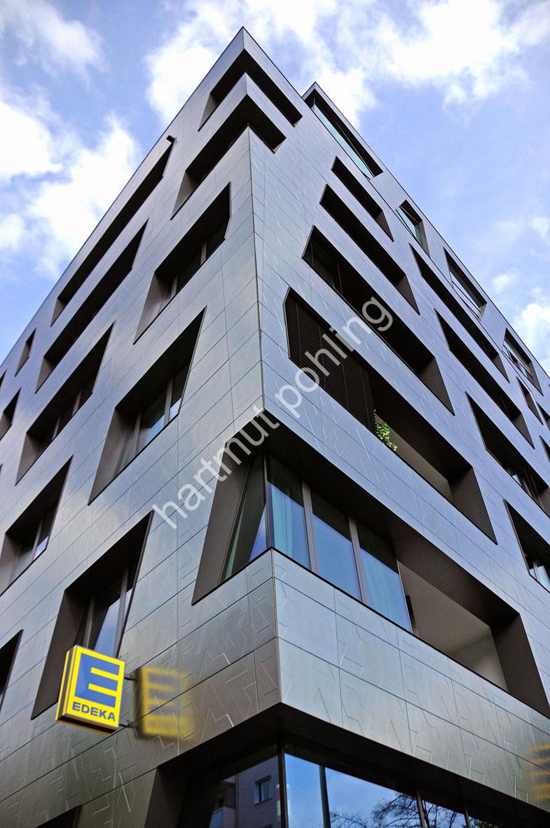 LIBESKIND-DANIEL-SAPPHIRE-BERLIN03