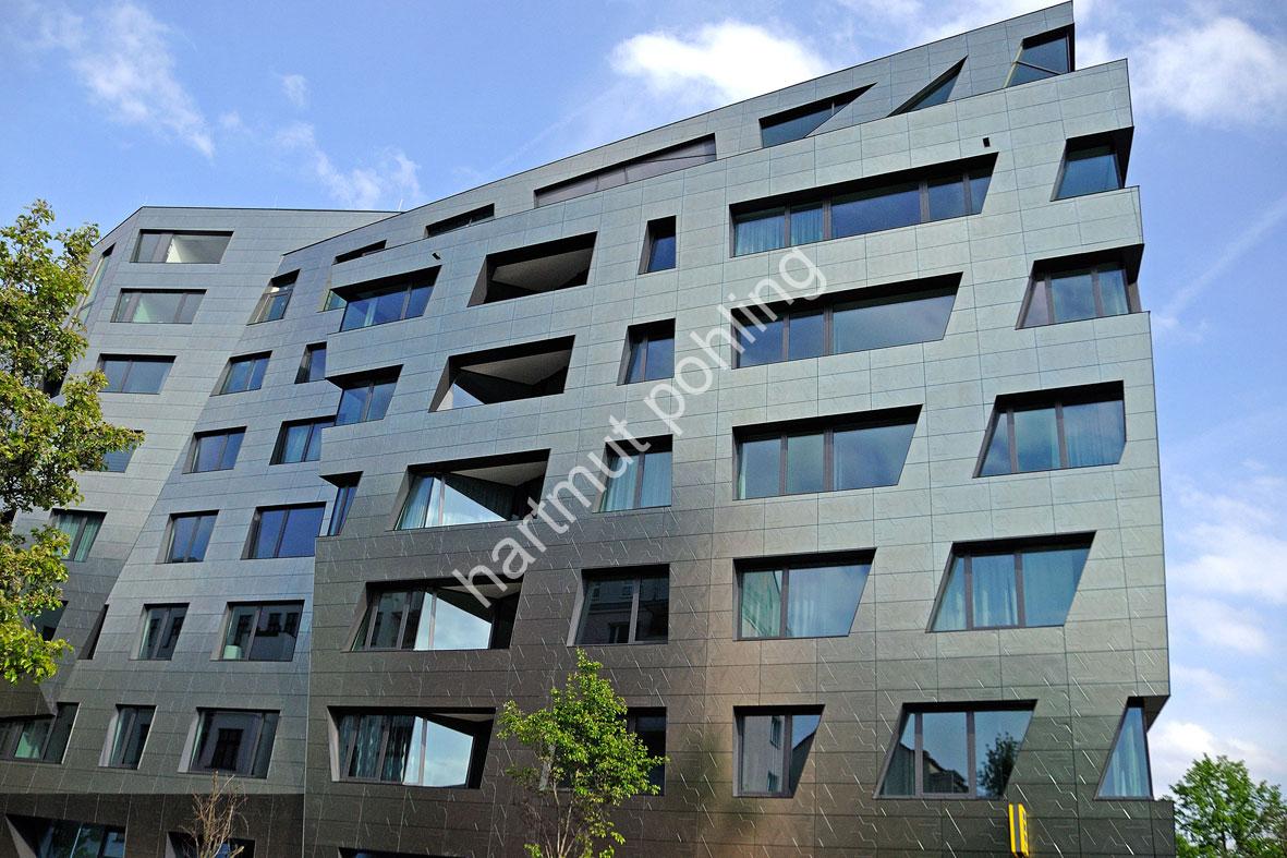 LIBESKIND-DANIEL-SAPPHIRE-BERLIN06