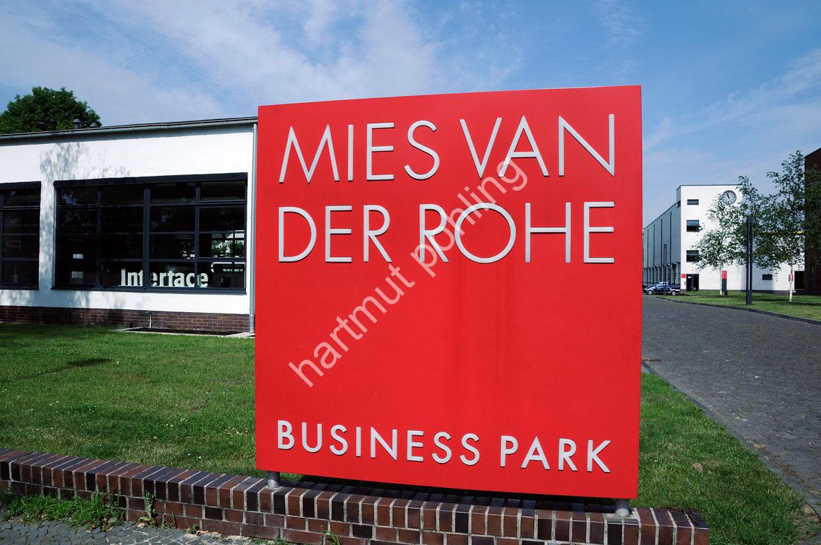MIES-VAN-DER-ROHE-BUSINESS-PARK-KREFELD02