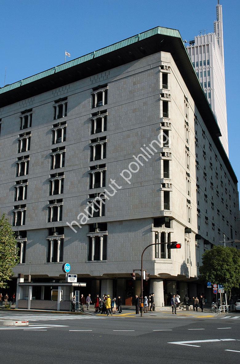 MURANO-TOGO-NISSAY-HIBIYA-BUILDING03