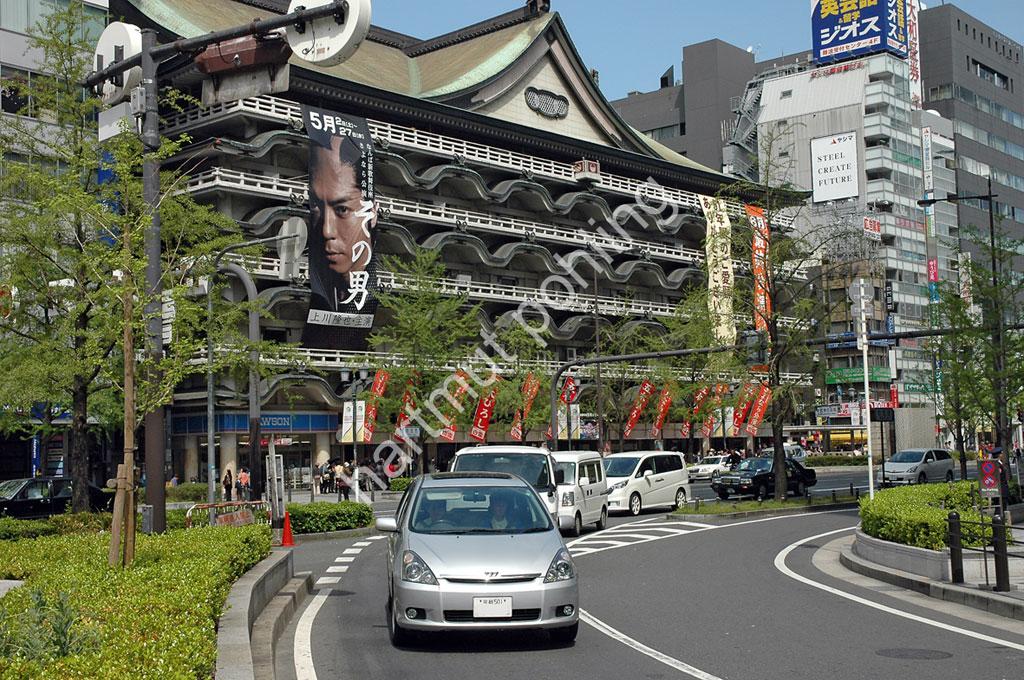 MURANO-TOGO-SHIN-KABUKIZA-THEATER14