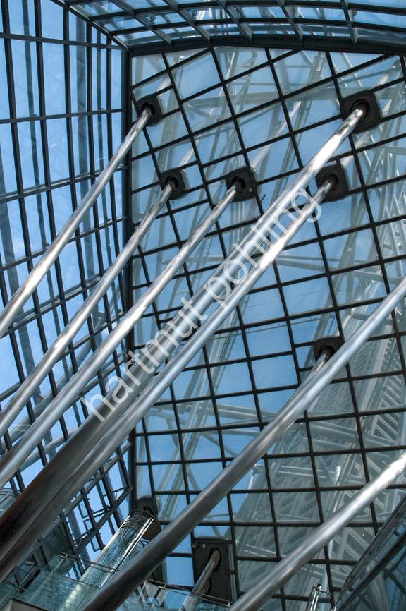 PELLI-CESAR-NATIONAL-MUSEUM-OF-ART-OSAKA20