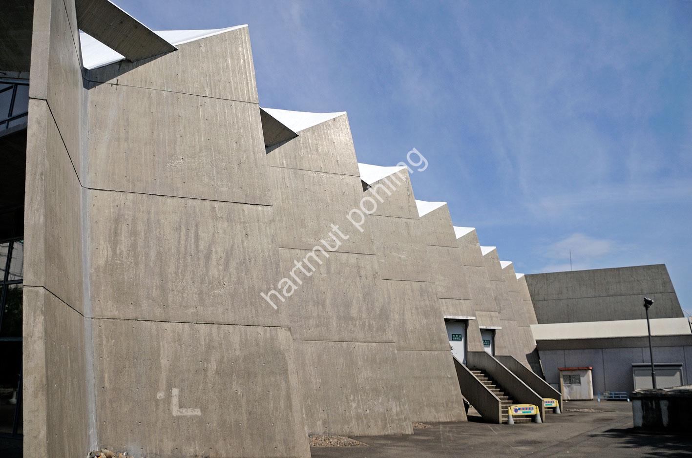 RAYMOND-ANTONIN-GUNMA-MUSIC-HALL