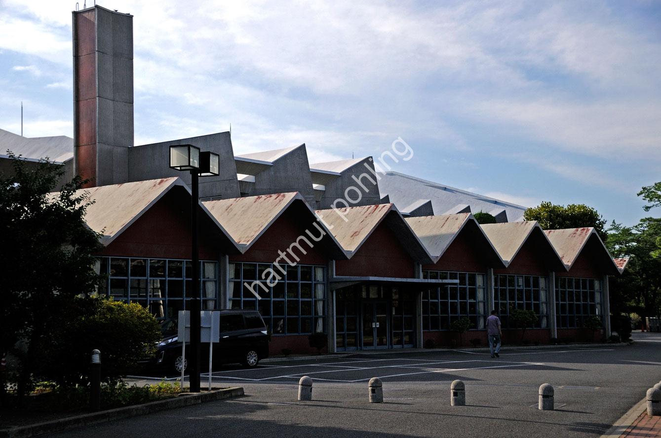 RAYMOND-ANTONIN-GUNMA-MUSIC-HALL24