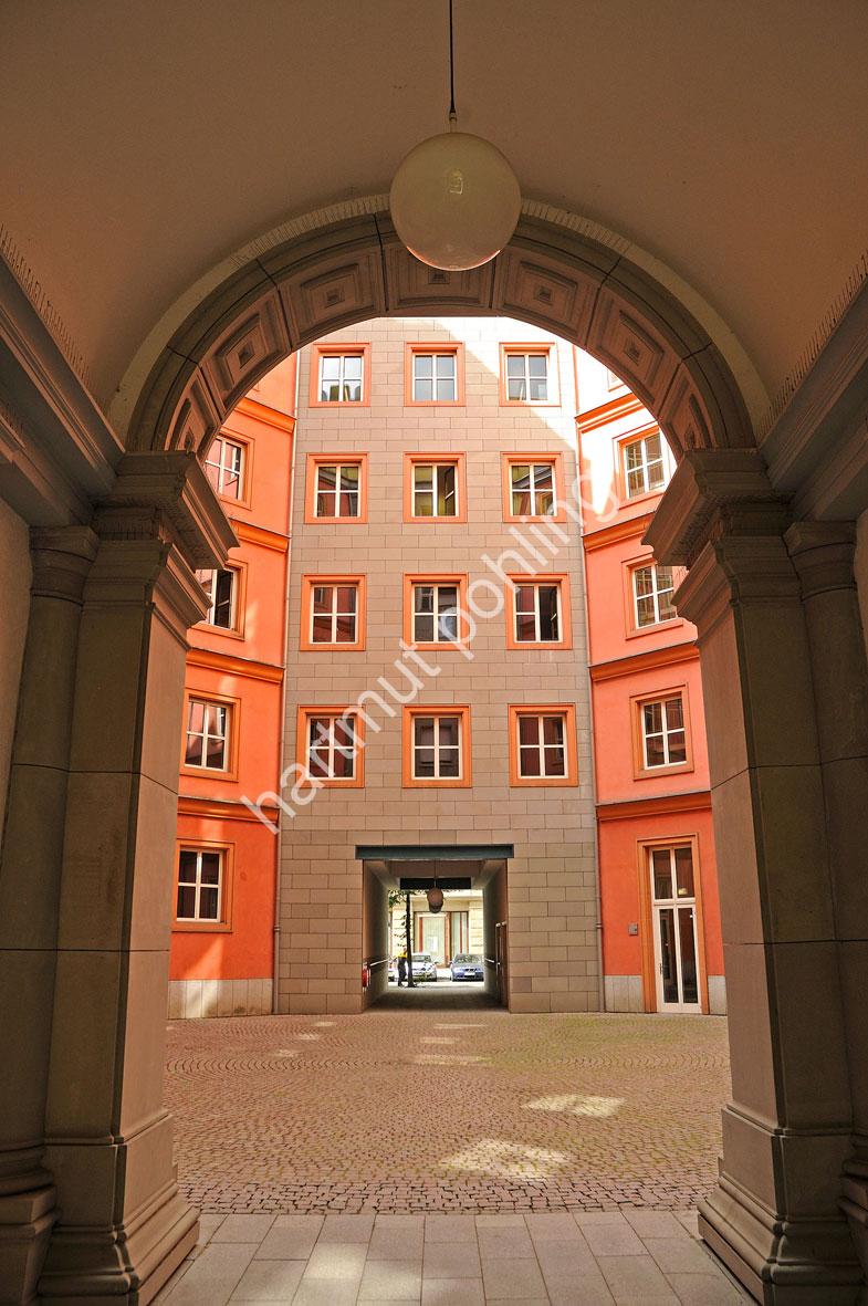 ROSSI-ALDO-QUARTIER-SCHUETZENSTRASSE-BERLIN10