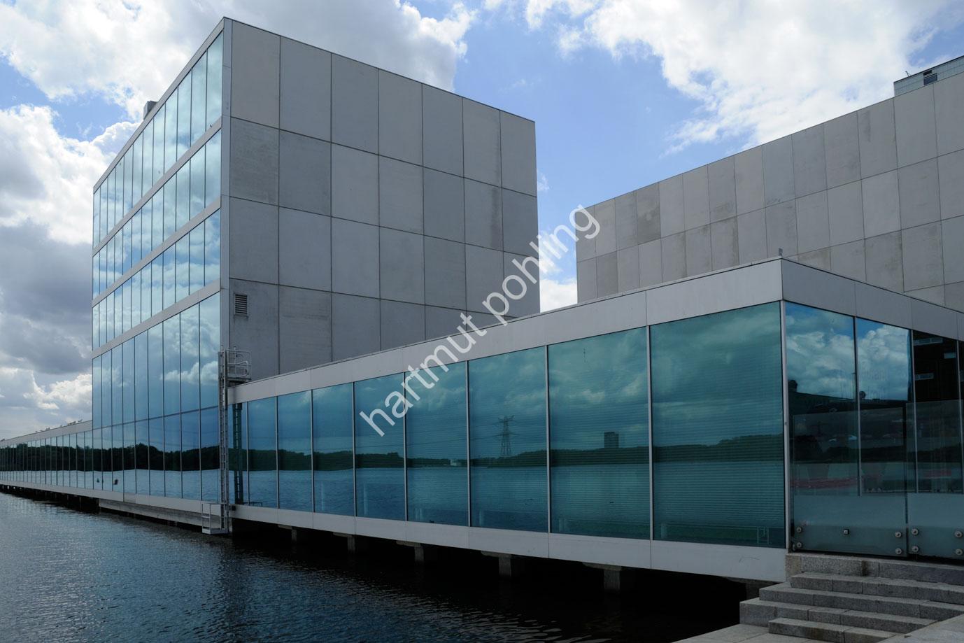 SANAA-DE-KUNSTLINIE-ALMERE02