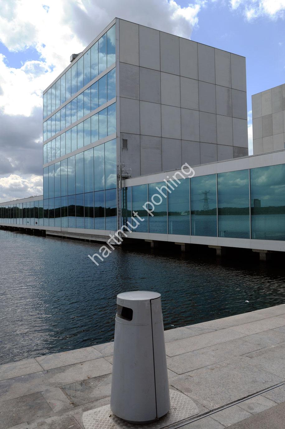 SANAA-DE-KUNSTLINIE-ALMERE03