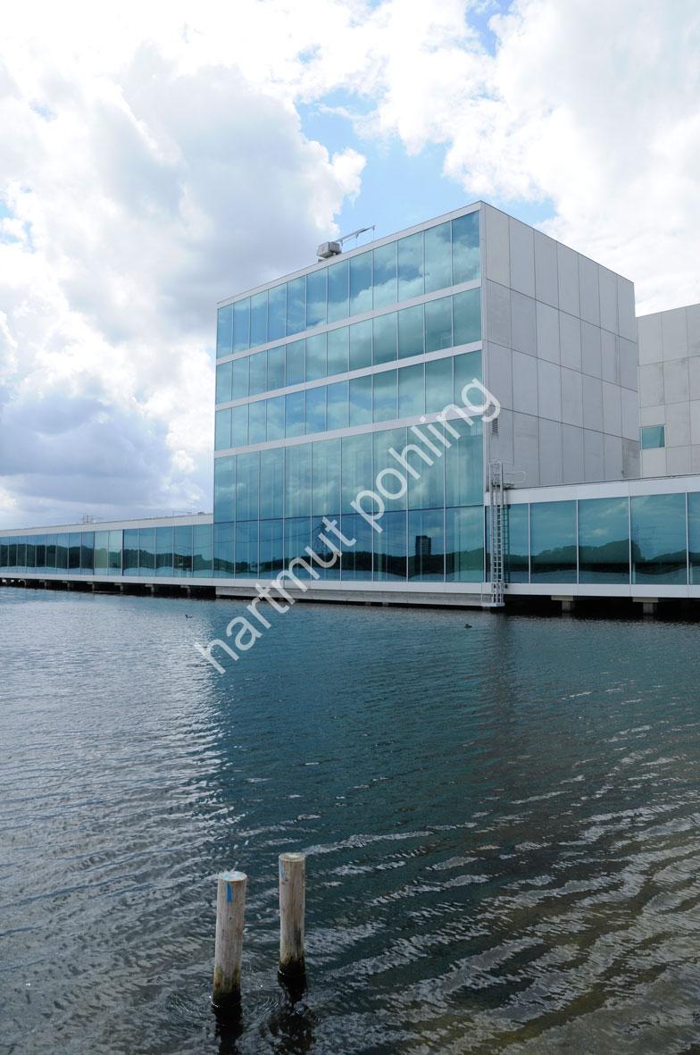 SANAA-DE-KUNSTLINIE-ALMERE06