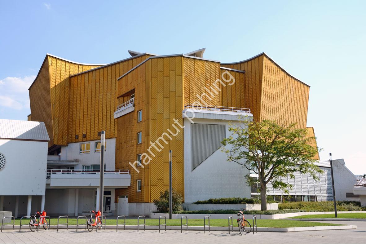 SCHAROUN-HANS-BERLINER-PHILHARMONIE09
