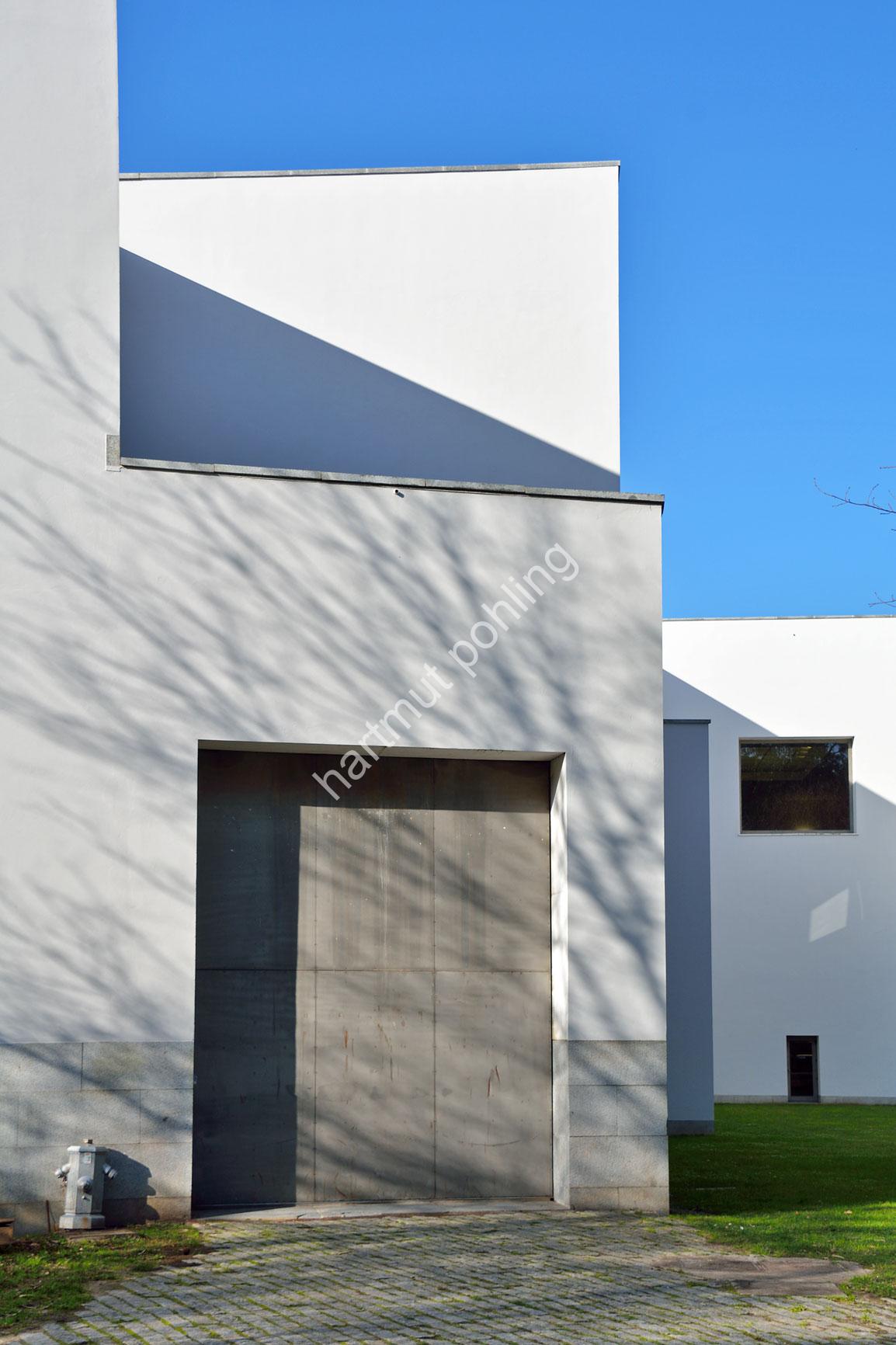 SIZA-ALVARO-MUSEUM-SERRALVES07