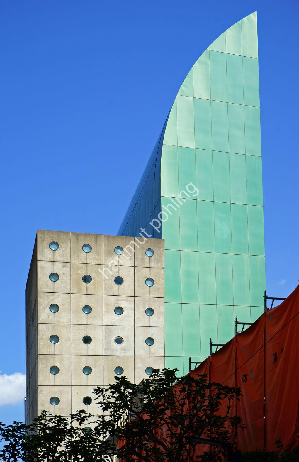 STARCK-PHILIPPE-LE-BARON-VERT10