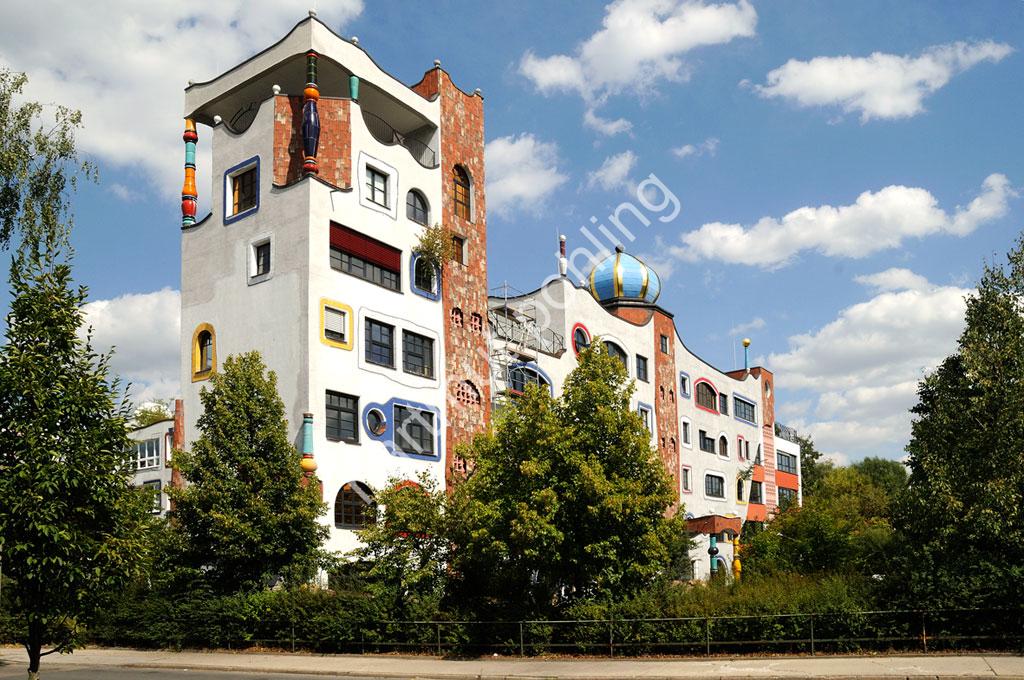 HUNDERTWASSER-LUTHER-MELANCHTHON-GYMNASIUM