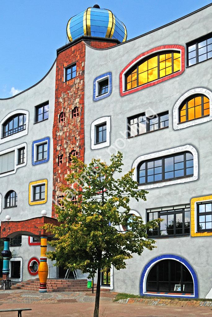 HUNDERTWASSER-LUTHER-MELANCHTHON-GYMNASIUM04