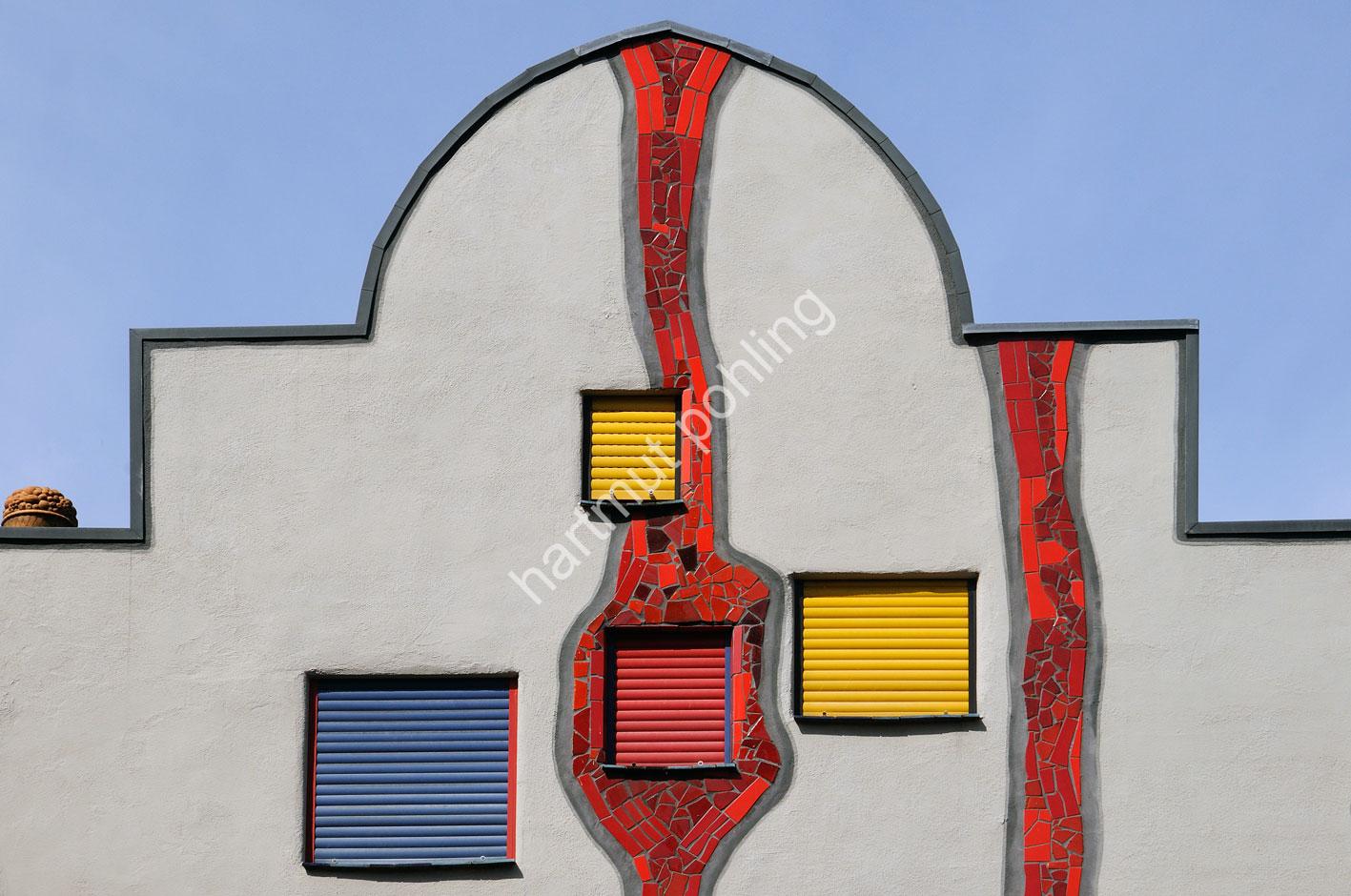 HUNDERTWASSER-HAUS-PLOCHINGEN12