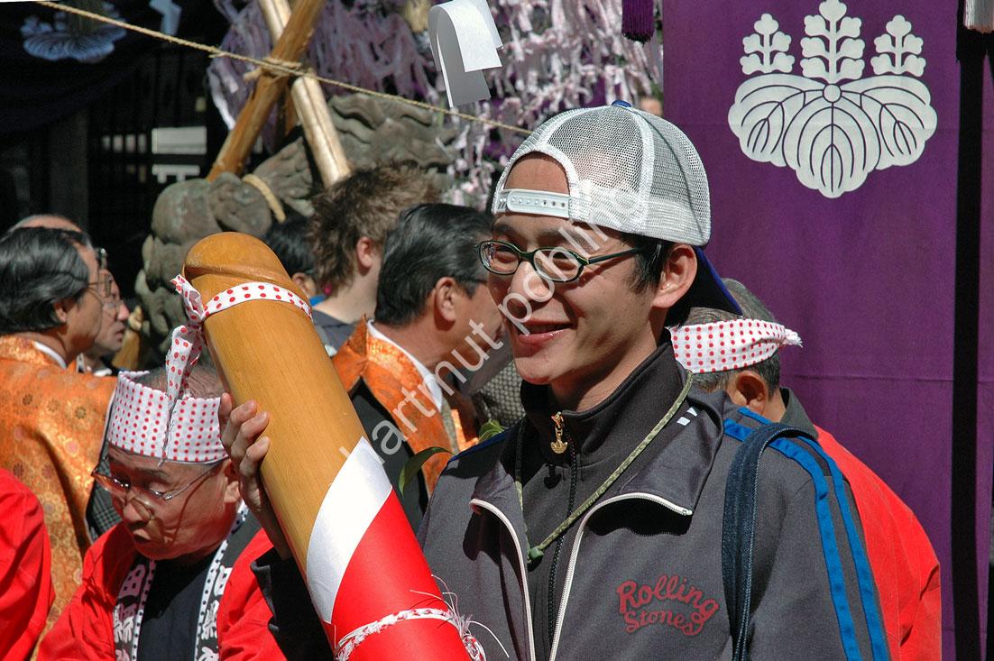 JAPAN-MATSURI-HONEN04