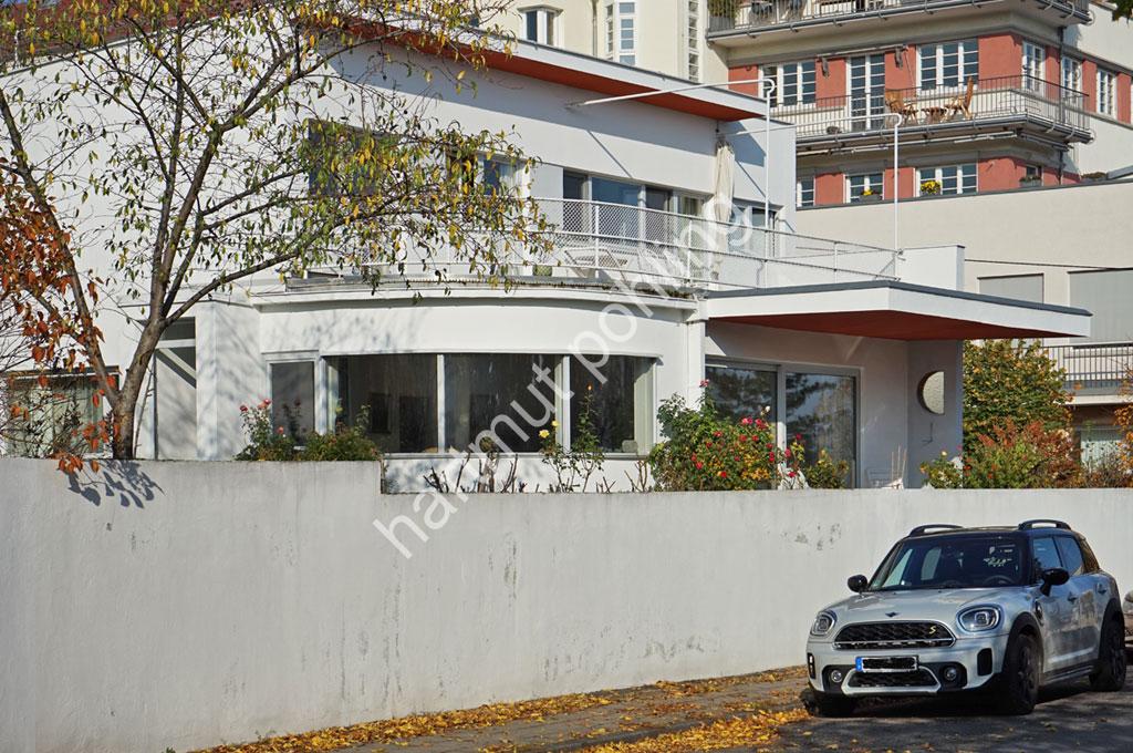SCHAROUN-HANS-WEISSENHOFSIEDLUNG02