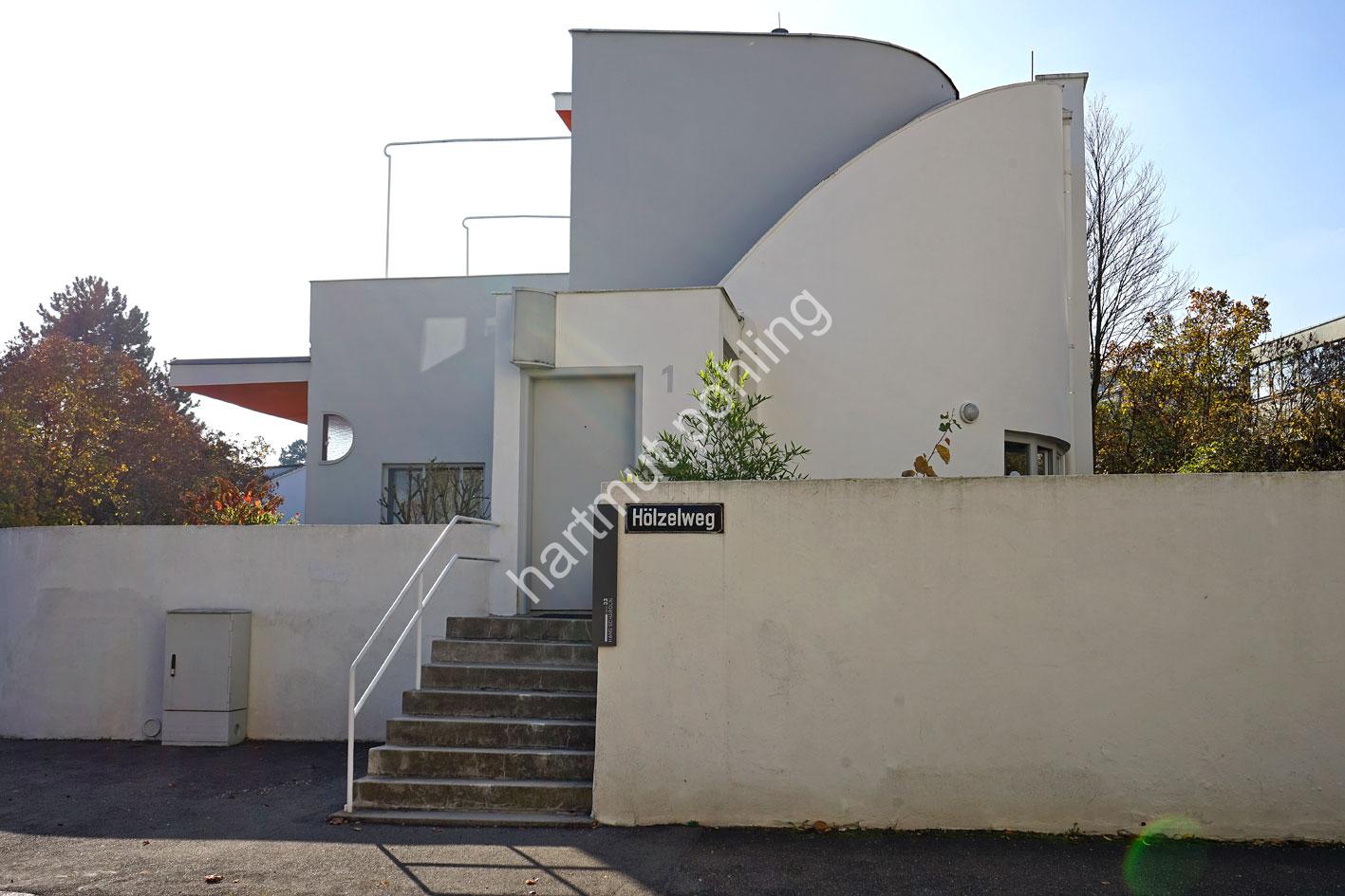 SCHAROUN-HANS-WEISSENHOFSIEDLUNG03