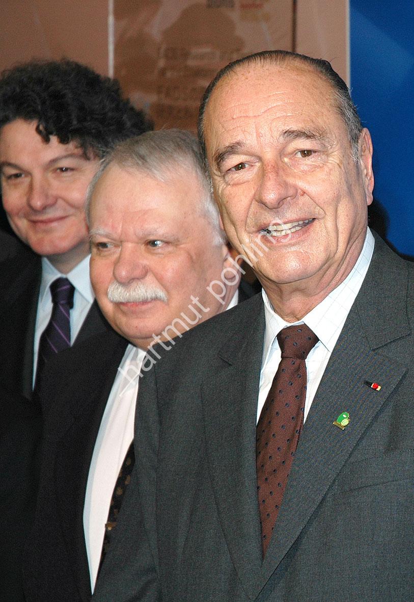 JAPAN-EXPO2005-PROMI-FRANCE-CHIRAC