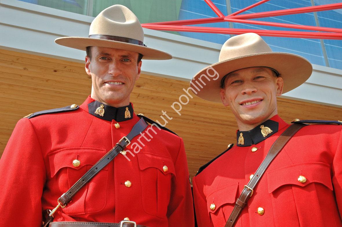 JAPAN-EXPO2005-TEAM-CANADA