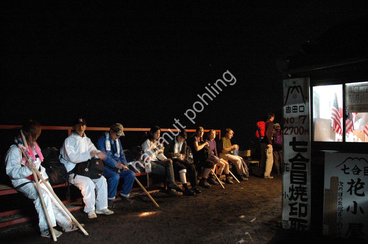 JAPAN-LANDSCAPE-FUJISAN-CLIMBING02