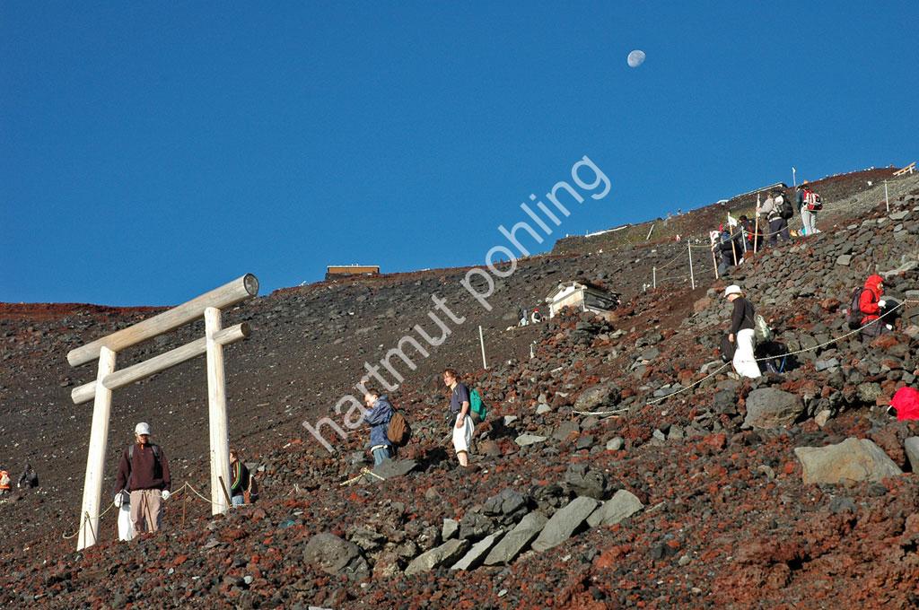 JAPAN-LANDSCAPE-FUJISAN-CLIMBING15