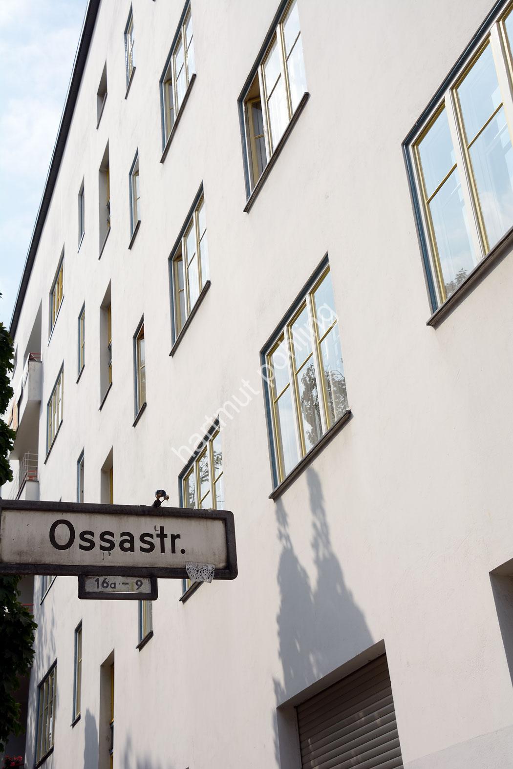 TAUT-BRUNO-SIEDLUNG-OSSASTRASSE04