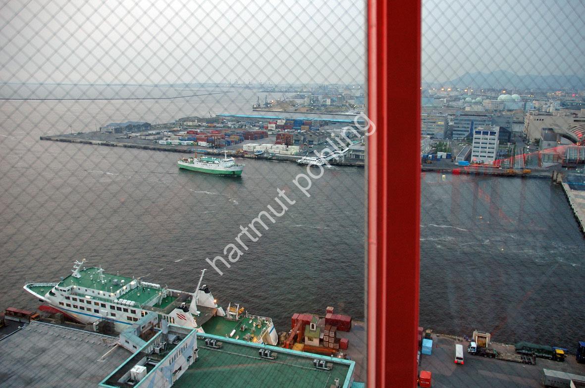 NAITO-TACHU-HAKATA-PORT-TOWER09