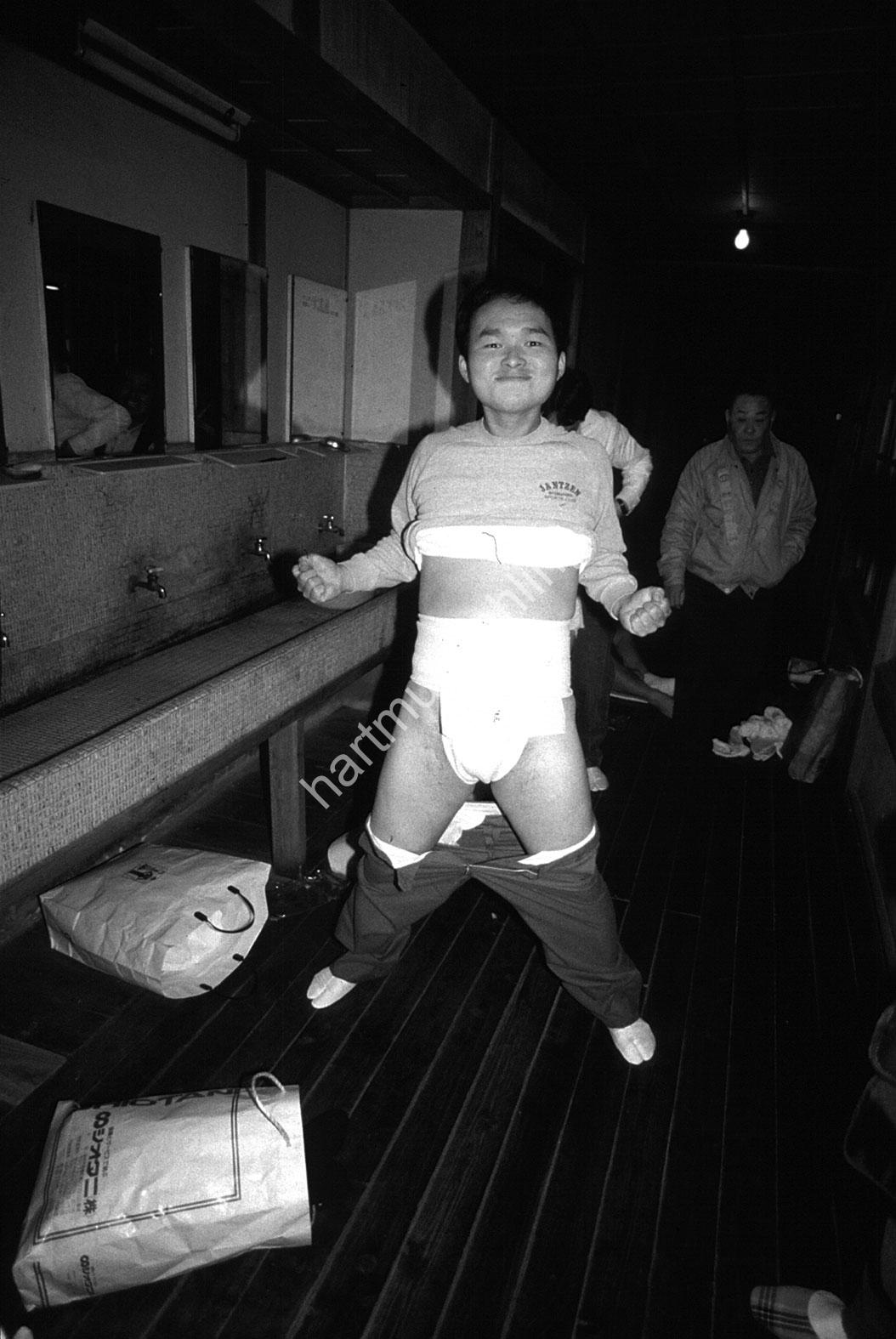 JAPAN-MATSURI-HADAKA19