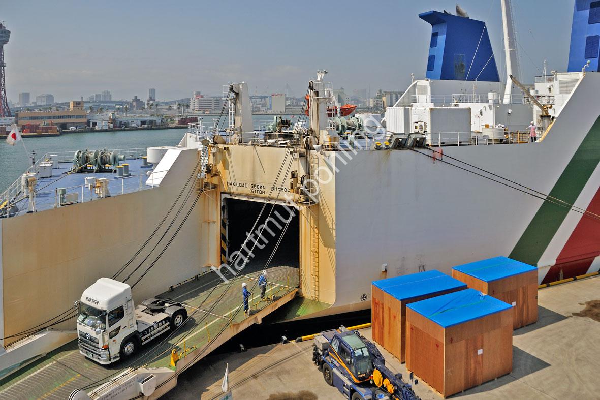 JAPAN-STADT-FUKUOKA-HARBOUR02