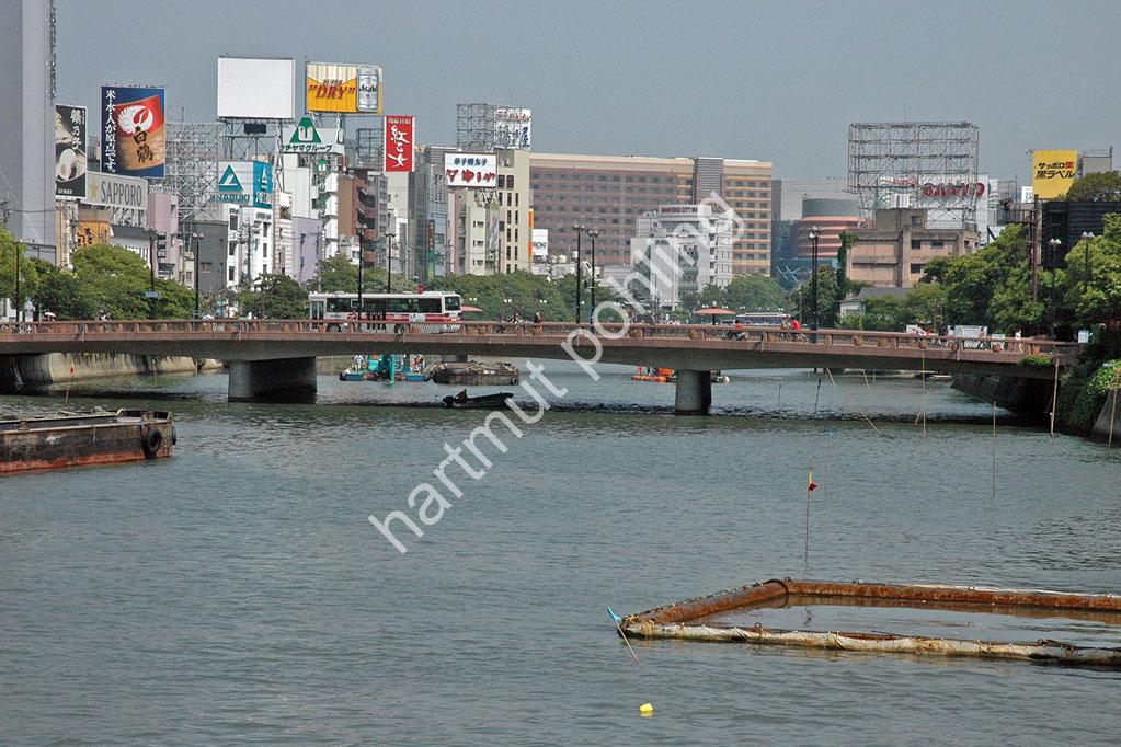 JAPAN-STADT-FUKUOKA05