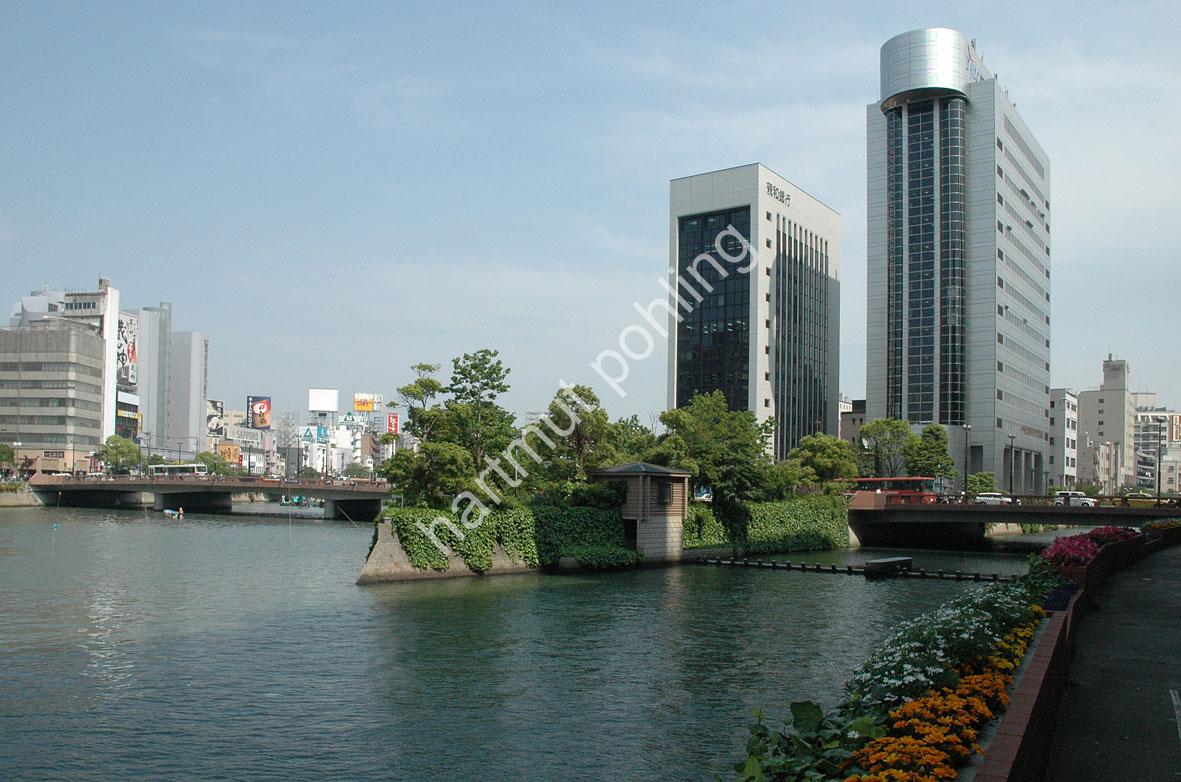 JAPAN-STADT-FUKUOKA06