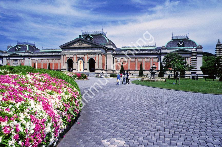 KATAYAMA-TOKUMA-KYOTO-NATIONAL-MUSEUM05