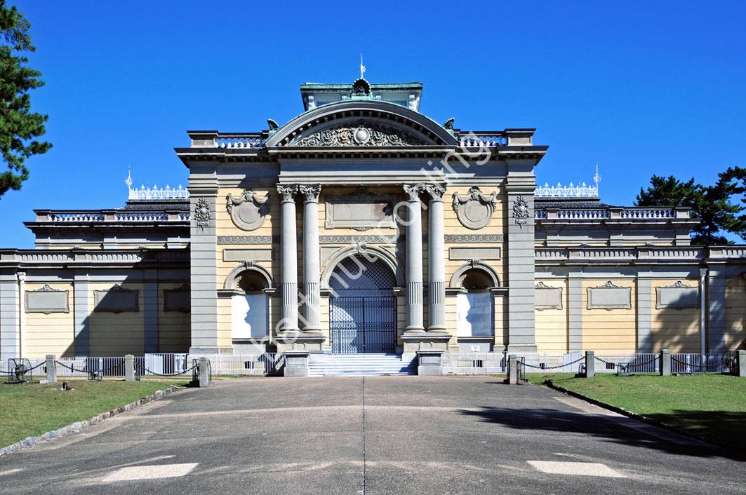 KATAYAMA-TOKUMA-NARA-NATIONAL-MUSEUM