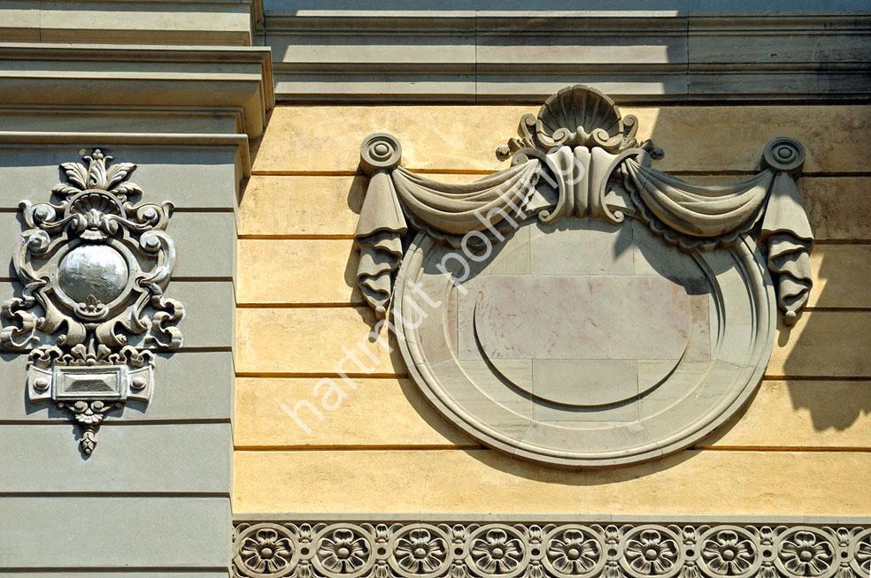 KATAYAMA-TOKUMA-NARA-NATIONAL-MUSEUM03