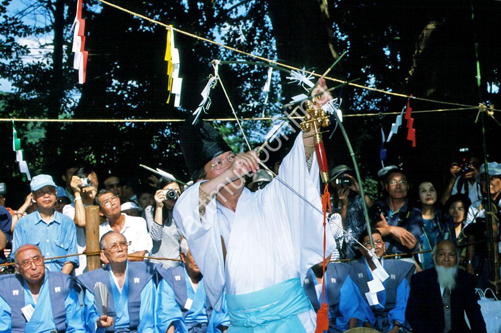 JAPAN-MATSURI-MENKAKE-GYORETSU18