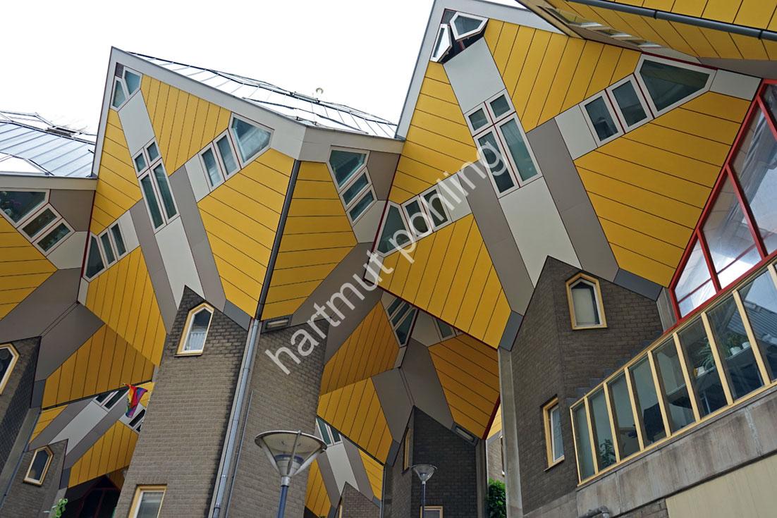 BLOM-PIET-CUBE-HOUSES-ROTTERDAM